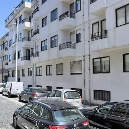 Vrs - Sciences Flat פורטו